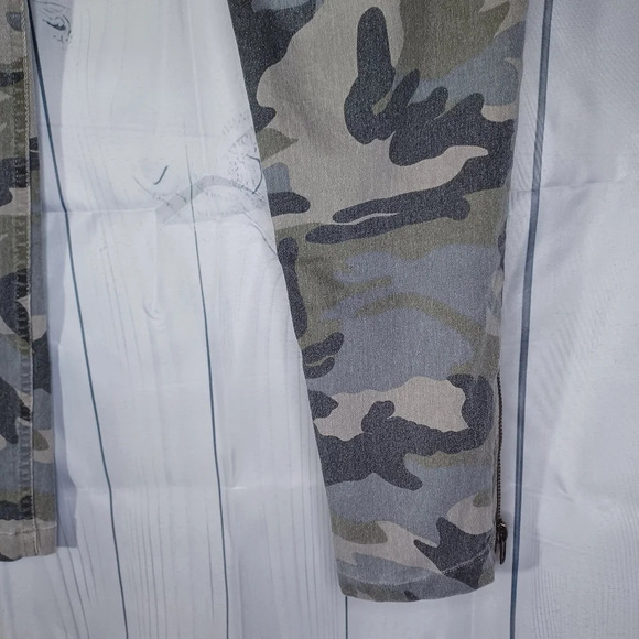 Umgee camo ankle skinny pants - Picture 10 of 12